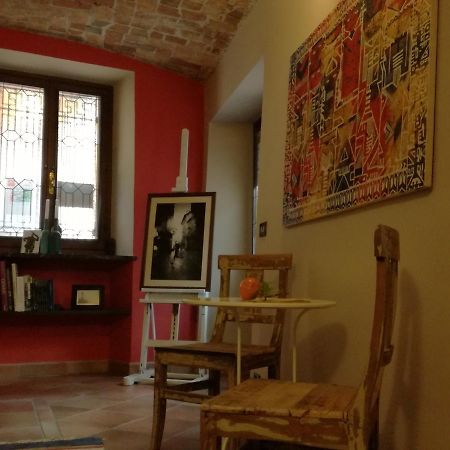 Casa Asso Di Coppe B&B Alba  Exteriér fotografie