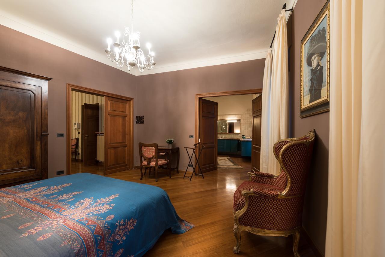 Casa Asso Di Coppe B&B Alba  Exteriér fotografie
