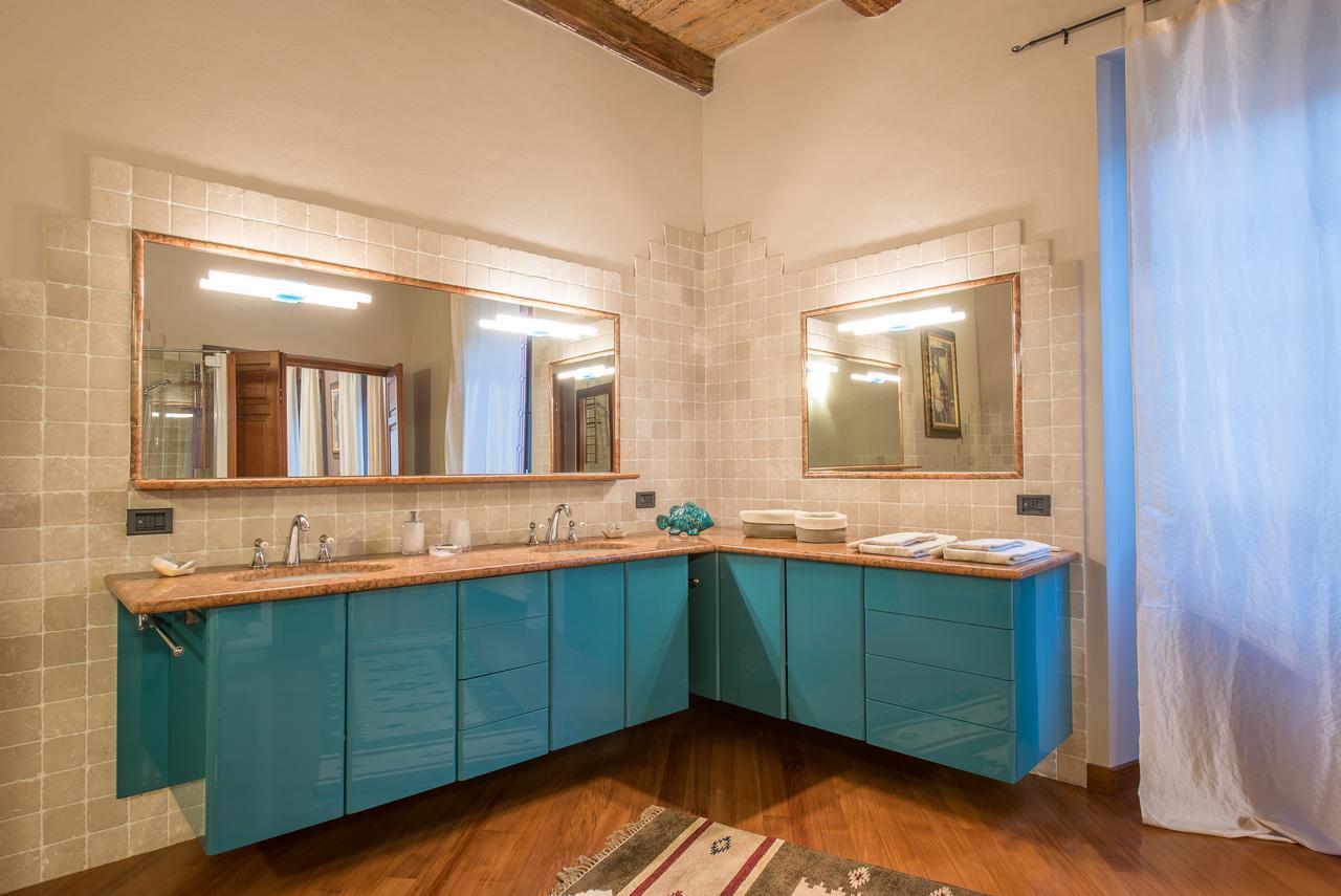 Casa Asso Di Coppe B&B Alba  Exteriér fotografie