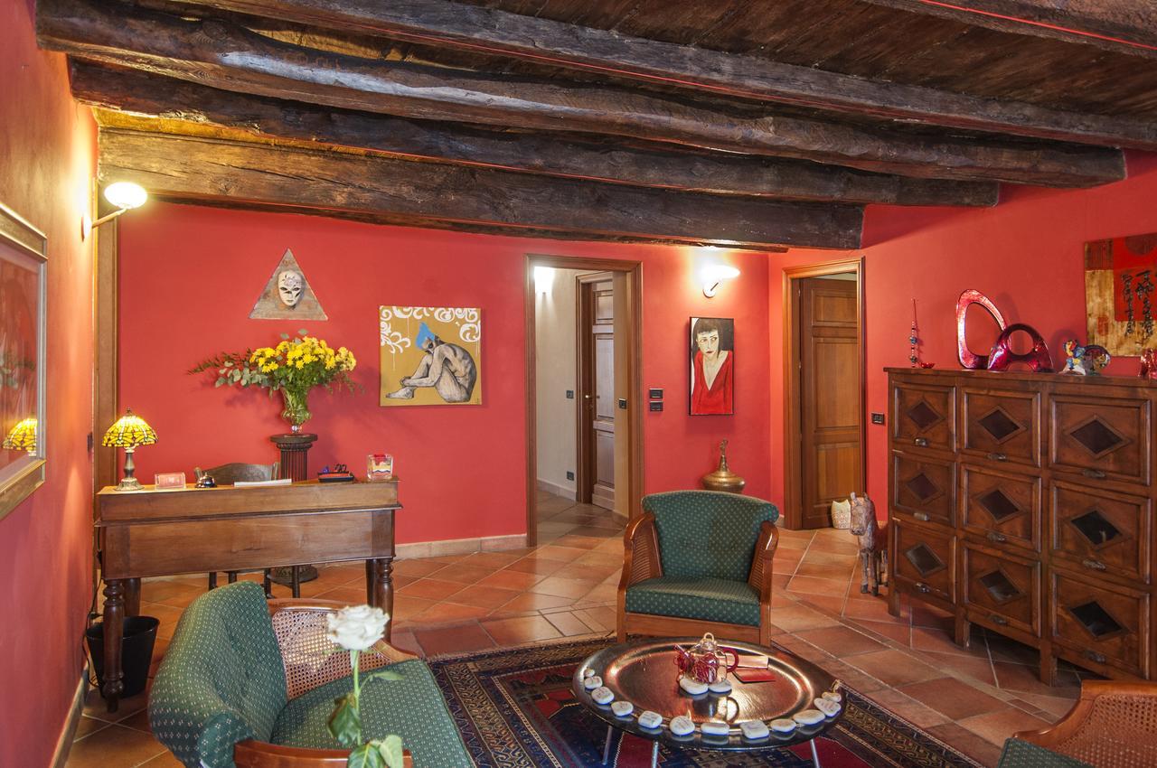 Casa Asso Di Coppe B&B Alba  Exteriér fotografie