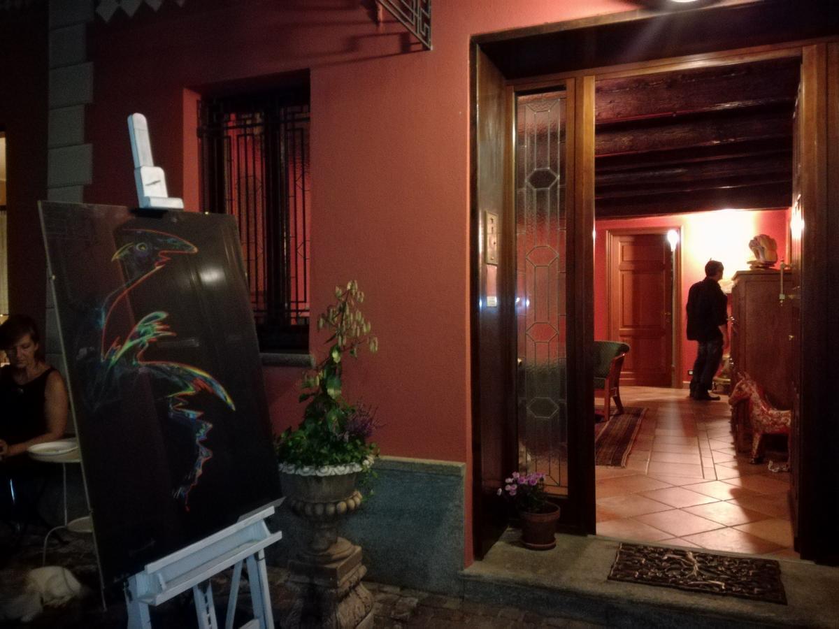 Casa Asso Di Coppe B&B Alba  Exteriér fotografie