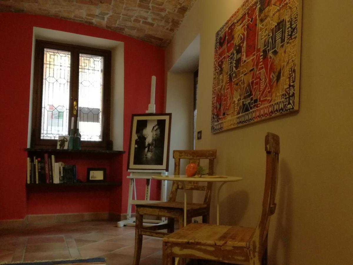 Casa Asso Di Coppe B&B Alba  Exteriér fotografie